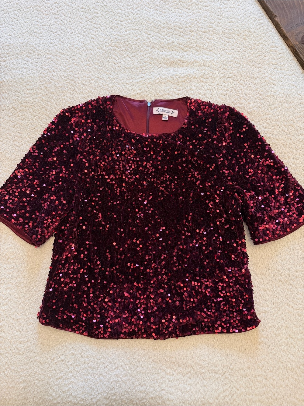 Nanette Lepore Deep Red / Burgundy Sequin Short Sleeve Evening Top - size Medium